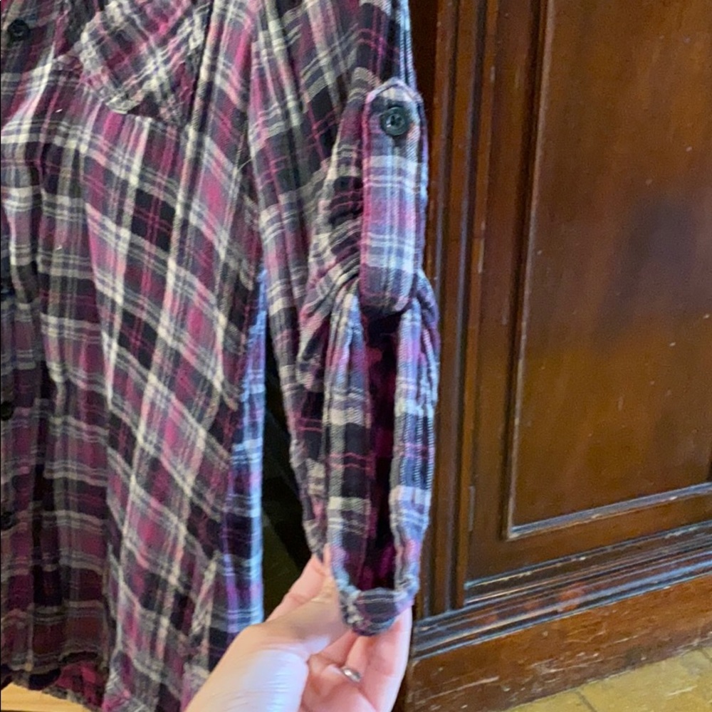 Button down shirt - Picture 3 of 3